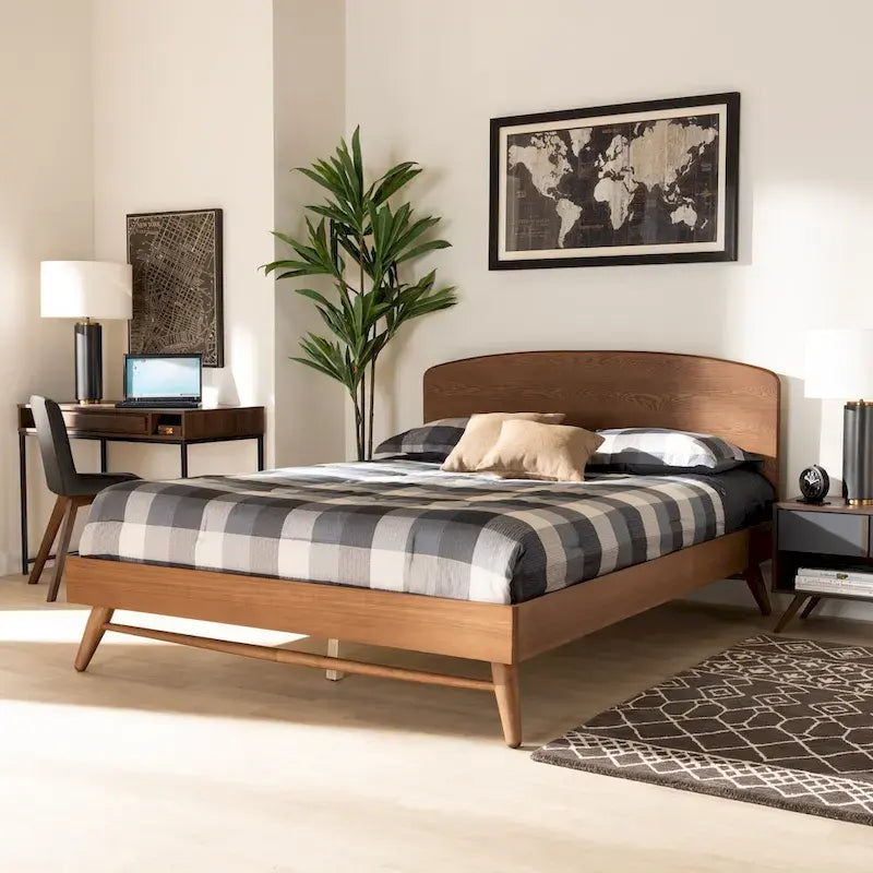 Lit plateforme Keagan Mid-Century Modern Transitional à finition noyer