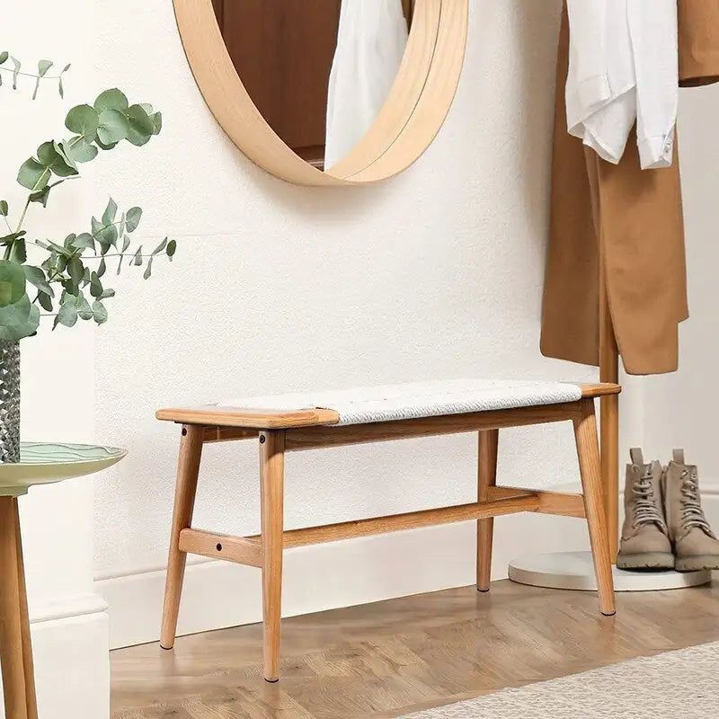 Banc d'intérieur en chêne massif Grondin style Bohème avec assise en corde tressée et assemblage tenon-mortaise pour entrée, chambre, salle à manger